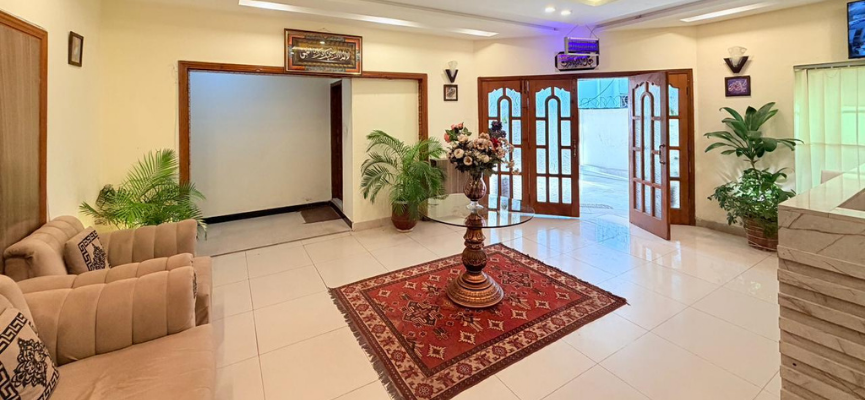 Premium Guest House Services